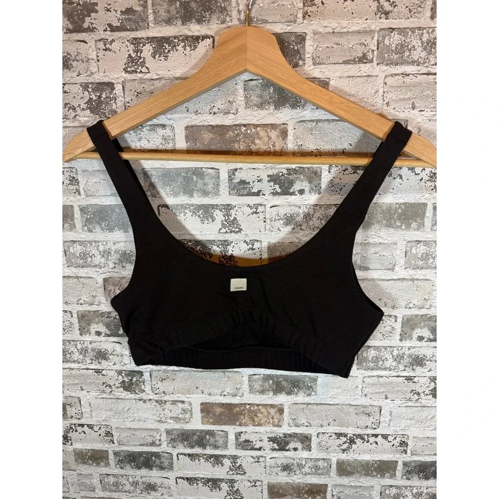 Vuori Sports Bra Women Small Black Scoop Neck Wide Strap Activewear - Picture 2 of 3